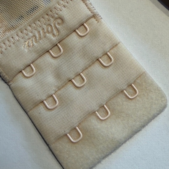 Soma | 38C Limited Edition Night Shimmer Unlined Plunge Metallic Gold Lace Bra - Picture 8 of 12